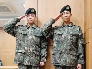 "BTS" RM, trong bức ảnh bốn khung, "Tôi sắp xuất viện! Kết thúc rồi!"... V và nam diễn viên Song Kang