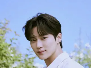 Byeon WooSeok bình luận với một cặp đôi đã mơ về anh và trúng số 2 tỷ won, "Đợi anh với. Anh sẽ chạy."