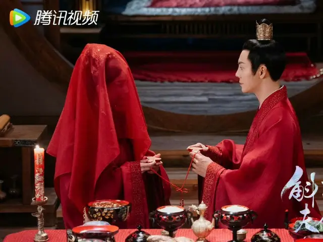<Phim truyền hình Trung Quốc hiện nay> "Lady Huozhu: Tears of Pearls" Tập 35, Phương Hải Thạch và Phương Trác cùng nhau trải qua đêm tân hôn = Tóm tắt và tiết lộ nội dung phim