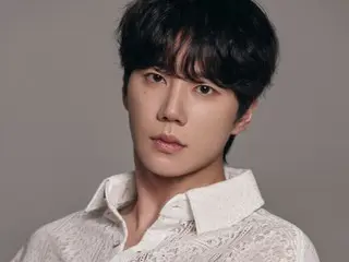 Lee JunYoung tung ảnh đại diện mới... hình ảnh thanh lịch và thần thái áp đảo