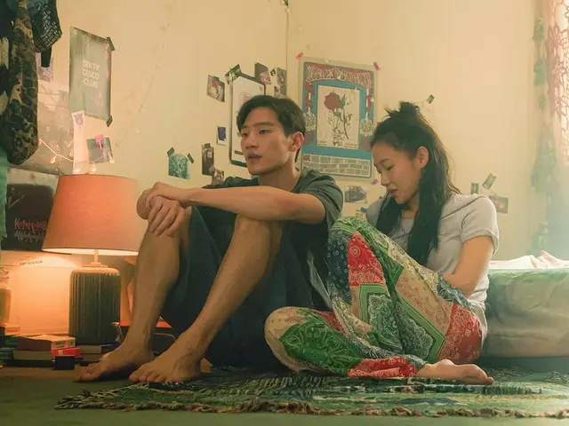 "Tình yêu nơi thành phố lớn" với sự tham gia của Kim GoEun và Noh Sang Hyun đang được nhắc đến như là "những câu thoại mà bạn muốn trân trọng trong cuộc đời mình"... Một đoạn giới thiệu dài mới cho phiên bản tiếng Nhật đã ra mắt!