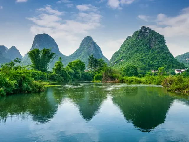 Bộ Tài chính Trung Quốc báo cáo rằng doanh thu ngân sách công nói chung trong tháng 1-5 đã giảm 0,3% so với cùng kỳ năm ngoái