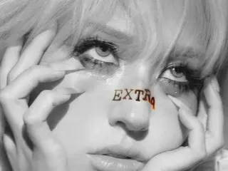 Somi phát hành ảnh bìa cho đĩa đơn kỹ thuật số "EXTRA"