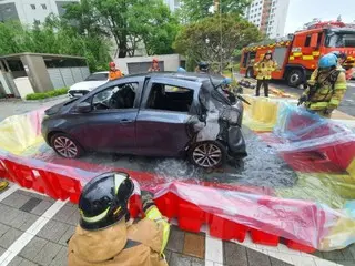 Cơn ác mộng mùa hè năm ngoái tái diễn: Cháy xe điện ở bãi đỗ xe ngầm của chung cư = Hàn Quốc