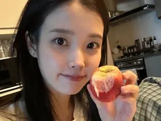 IU, không phải với tư cách là người nổi tiếng mà là cô gái Lee Jieun bình thường... cô ấy thật dễ thương ngay cả khi không trang điểm!