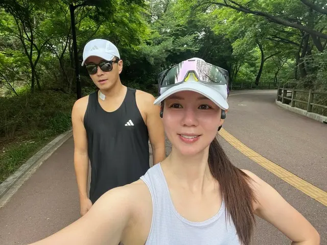 Nam diễn viên Zin Tai Hyun, một tuần sau ca phẫu thuật ung thư... Bắt đầu phục hồi chức năng cùng vợ Park Si Eun