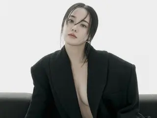 Juyeon (AFTERSCHOOL), để lộ da với áo khoác... "tiến triển chưa từng có" với phần ngực hở