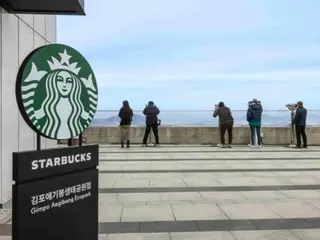 Starbucks với "khung cảnh Bắc Triều Tiên" cực kỳ phổ biến ở Hàn Quốc