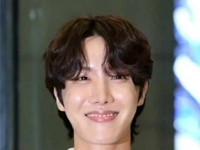 "Có thể so sánh với Michael Jackson"... Vũ đạo của J-HOPE của BTS được khen ngợi trên chương trình truyền hình Nhật Bản