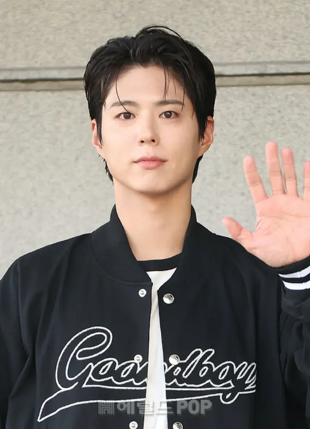 俳優パク・ボゴムが「グッドボーイ」のOSTを歌唱し、ドラマをさらに後押しする。