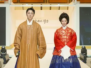 "Bậc thầy phim cổ trang" Jung Il Woo xuất hiện trên sàn diễn trong bộ Hanbok truyền thống... một sự hiện diện vật lý áp đảo