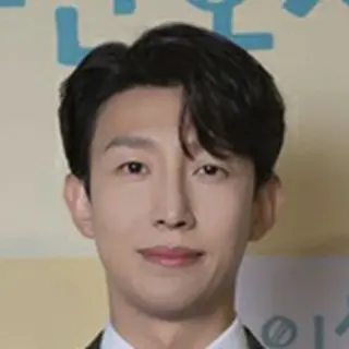 Kang Ki Young