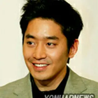 Eric（SHINHWA）