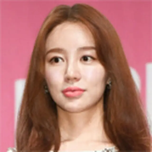 Yoon Eun Hye（ユミン）