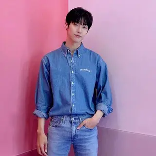 LEE SEUNG HYUB（N.Flying）