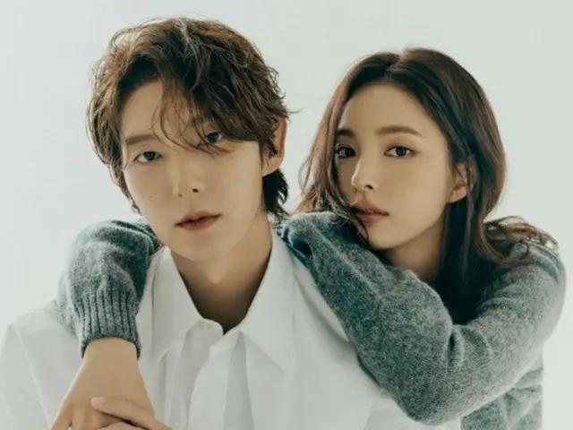 Lee Jun Ki x Sin Se Kyung khoe ảnh cặp đôi quá ngọt ngào