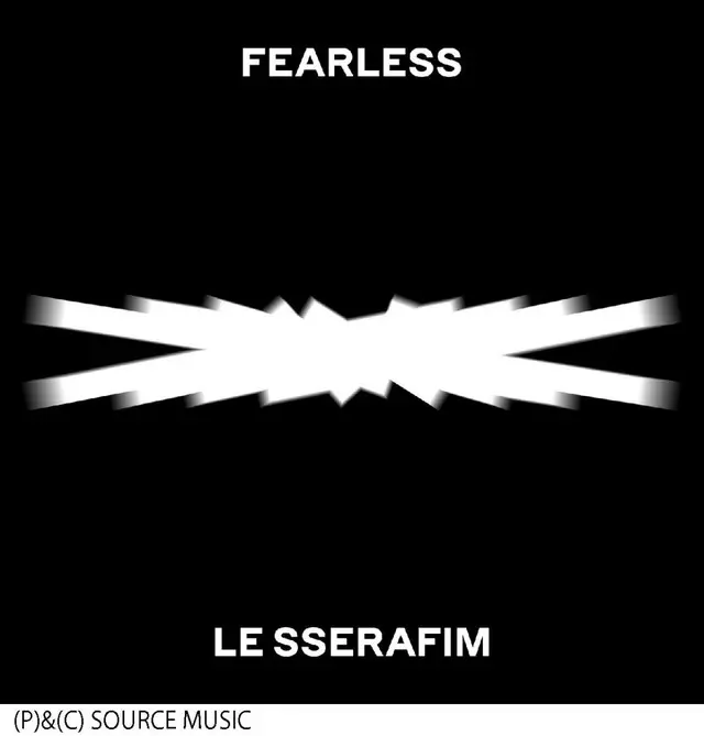 LE SSERAFIM「FEARLESS」