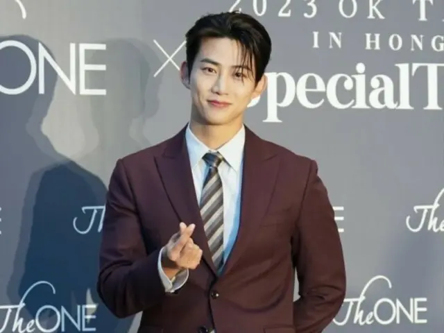 "2PM" Ok Taecyeon, có đủ mọi thứ từ bảnh bao đến đáng yêu... Hậu trường ký ức làm nóng Hong Kong