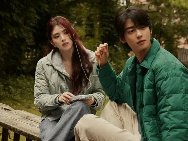 "ASTRO" Cha Eun Woo và Han So Hee, đôi tình nhân mùa thu đáng yêu... Bạn không thể không ngưỡng mộ họ