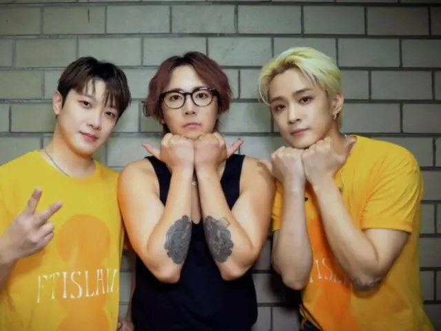 "FTISLAND" thông báo kết thúc buổi biểu diễn ở Fukuoka với tư thế dễ thương... "Chúng tôi tự mình làm được"