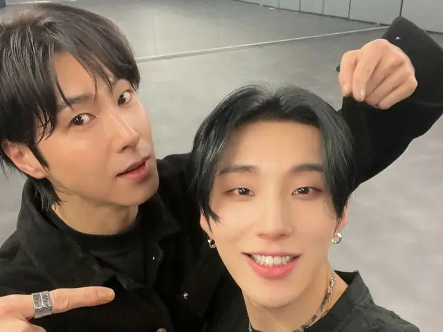 “TVXQ” YunHo tham gia thử thách bài hát mới “XOX” của Moon Jongup (BAP)… “Jongup thật ngầu” (có video)