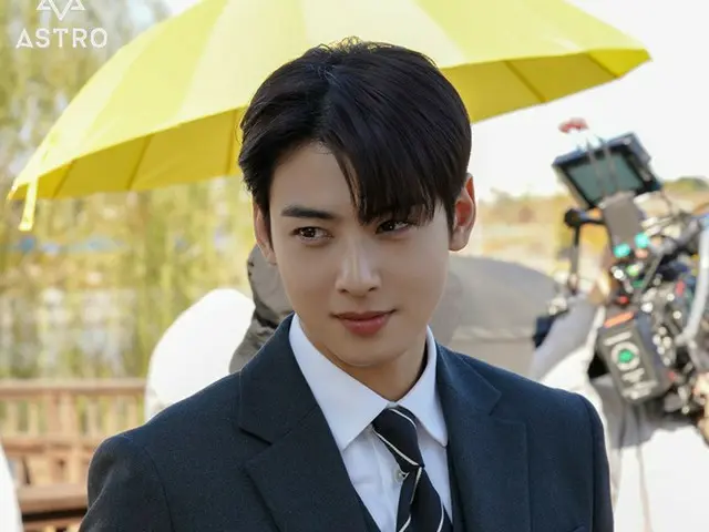 Cha Eun Woo tung loạt ảnh hậu trường an ủi việc 'Wonderful Days' tạm dừng phát sóng