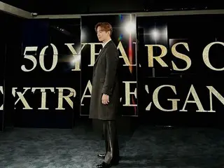 "2PM" Junho tham dự sự kiện của Piaget... Visual đỉnh cao với áo khoác dáng dài