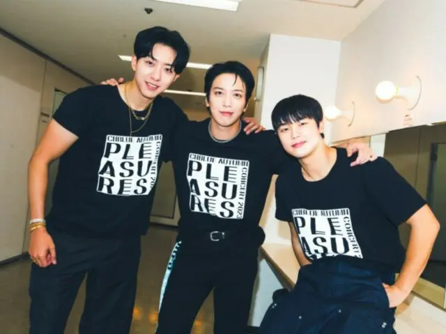 “CNBLUE”, “Hotter than Fire” ngày biểu diễn đầu tiên ở Kobe đã kết thúc! …“Hãy tận hưởng trận chung kết ngày mai (26) thật trọn vẹn nhé”