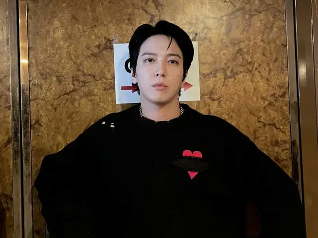 "CNBLUE" Jung Yong Hwa chào bằng tiếng Nhật trước ngày thứ hai của buổi biểu diễn ở Kobe... "Hôm nay một lần nữa xin cảm ơn"