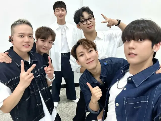 Sau khi rời CUBE Entertainment, BTOB đi về nơi riêng của mình... Eunkwang, Minhyuk, Hyunsik và Peniel gia nhập công ty lập kế hoạch mới