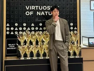 Nam diễn viên Kim Woo Bin khoe phong độ đỉnh cao trong bộ suit hoàn hảo