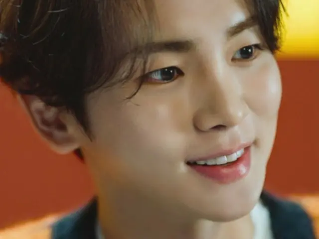 "SHINee" KEY đã một lần nữa được chọn làm người mẫu chiến dịch cho "Quarter Pounder Cheeseburger" của McDonald's Hàn Quốc! (có video)