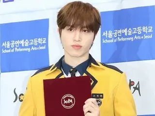 [Ảnh] "TREASURE" So Jeong Hwan tham dự lễ tốt nghiệp trường Trung học Biểu diễn Nghệ thuật Seoul... "Hôm nay tôi đã tốt nghiệp"