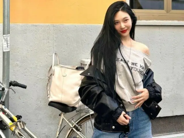 "Red Velvet" Joy, nữ thần giáng trần Milan...Vẻ đẹp chết người