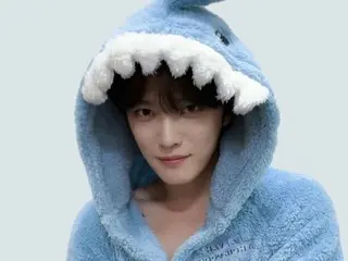 Jaejung, chú cá mập con dễ thương và gợi cảm...Ngày mai là Valentine Trắng