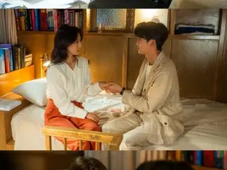 Liệu lời cầu hôn của "Bác sĩ Slump" Park Sin Hye và Park Hyung Sik có thành công? ...Vẻ mặt phấn khích