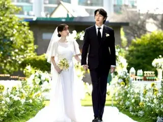 Phim "I'm Not a Hero", ảnh cưới của Jang Ki Yong và Chun Woo Hee được tung ra