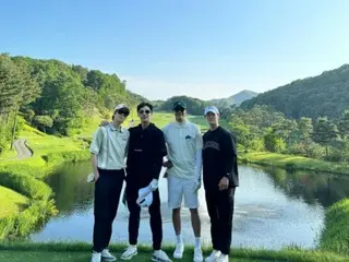 Jung Il Woo chơi golf cùng Woo DoHwan & Niel (TEEN TOP)... "Một ngày vui vẻ"