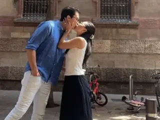 Daniel H♥Le Kumagai, nụ hôn tựa như một cảnh trong phim... “Một cặp đôi thực sự đáng ghen tị”