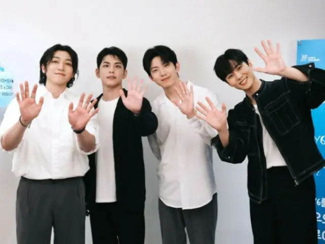 “DAY6” đáp ứng tâm nguyện của trẻ em mắc bệnh nan y…Quà tặng mini concert và keyboard