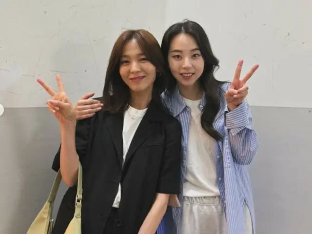 Cựu "Wonder Girls" Sunye và Sohee cùng xem vở kịch "Closer"... "Tình bạn là mãi mãi"