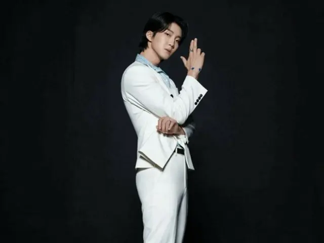 "WINNER" HOONY (Lee SeungHoon) sẽ xuất hiện trên "Mka" hôm nay (18)...Bắt đầu sự nghiệp solo chính thức