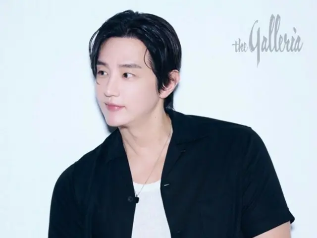 Kwon Yul tung ra bộ ảnh họa báo cho 'THE GALLERIA'...Đề cập đến động lực đằng sau sự nghiệp diễn viên lâu dài của anh ấy