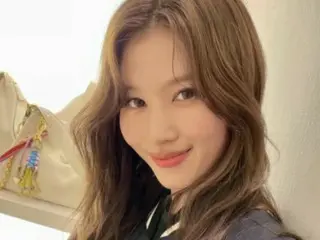 "TWICE" Sana, đôi mắt trong veo... visual đẹp