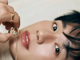 Nam diễn viên Jung HaeIn tung bộ ảnh chụp cùng Cartier...Hai sức hút trái ngược nhau