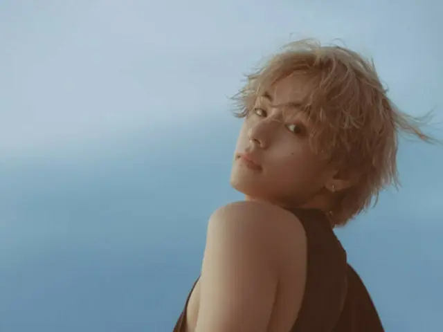 LP "BTS" V, "Layover" cháy vé toàn cầu