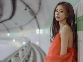 "TWICE" tzuyu, MV hậu trường tỏa sáng với vẻ sang trọng độc đáo