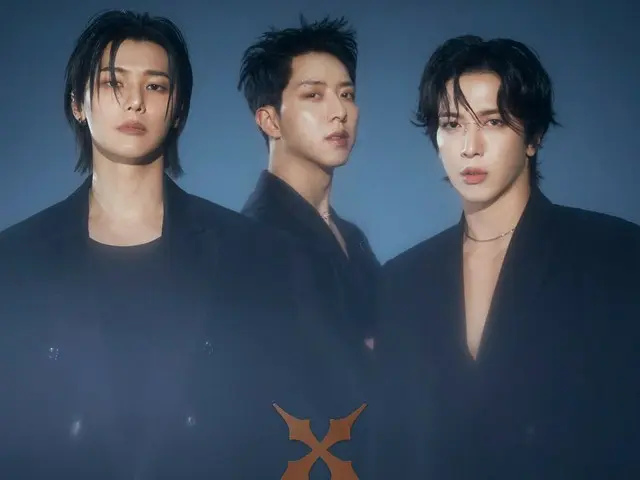 "CNBLUE", album mới "X" lọt top 3 10 khu vực trên BXH album iTunes