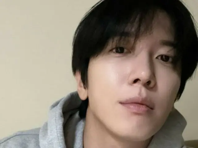 "CNBLUE" Jung Yong Hwa khiến trái tim bạn rung động với ánh mắt nhân hậu ... "Không thể chờ đợi được sao?"