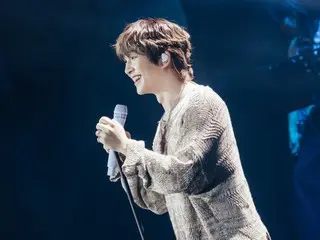 Buổi hòa nhạc dành cho người hâm mộ của "SHINee" Onew tại Đài Bắc, Đài Loan đã thành công tốt đẹp...Tôi rất xúc động trước sự kiện đồng ca hoành tráng của người hâm mộ.